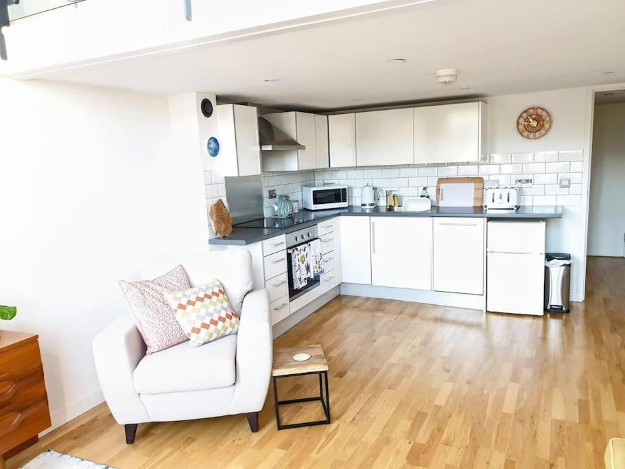The Robinson Building, Converted Victorian Factory Apartment Bristol